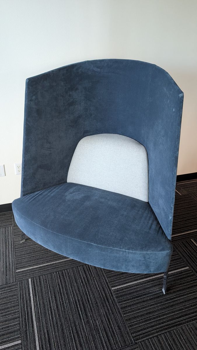 Designer Teknion Fractal Lounge Chair