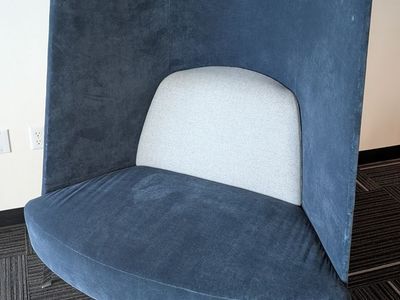 Designer Teknion Fractal Lounge Chair