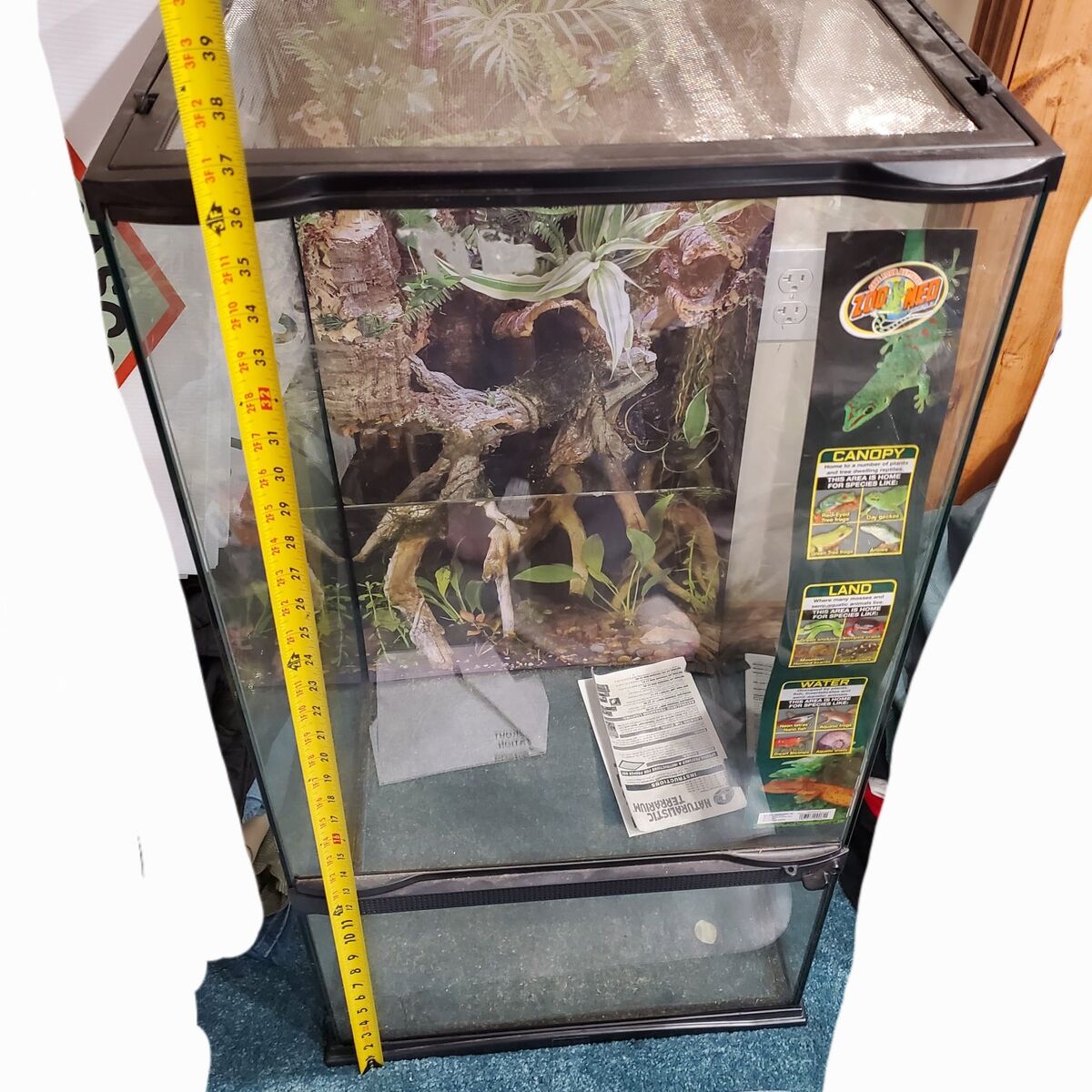 Large Zoo Med Terrarium