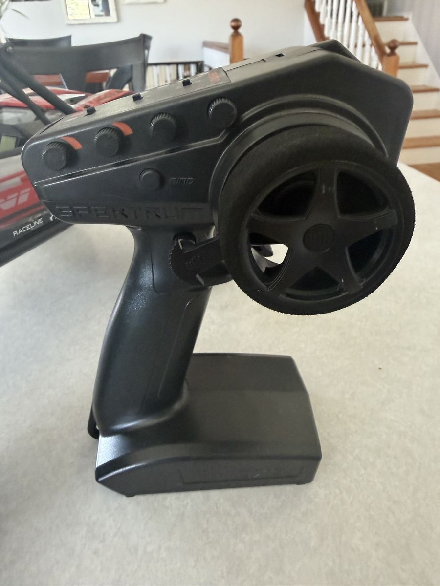 Main image 6