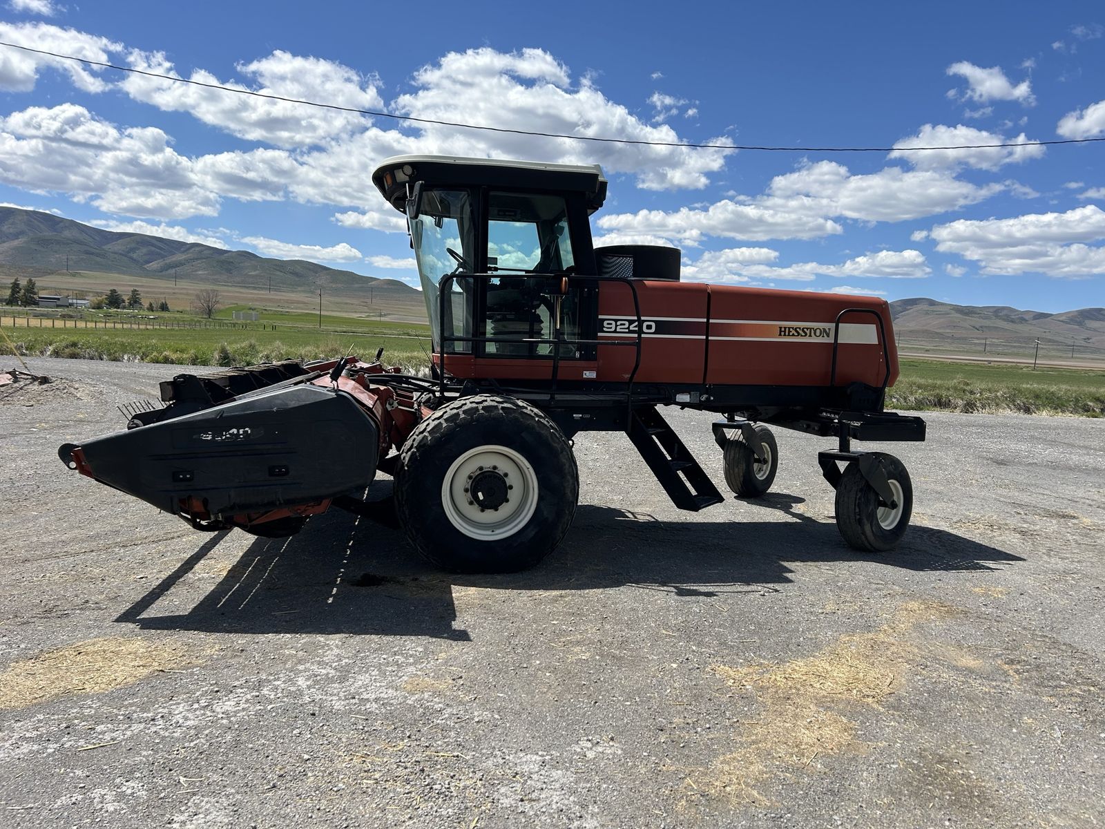 Hesston 9240 swather for sale