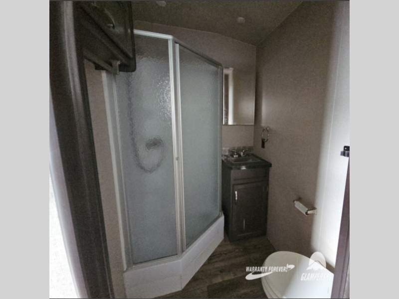Main image 11