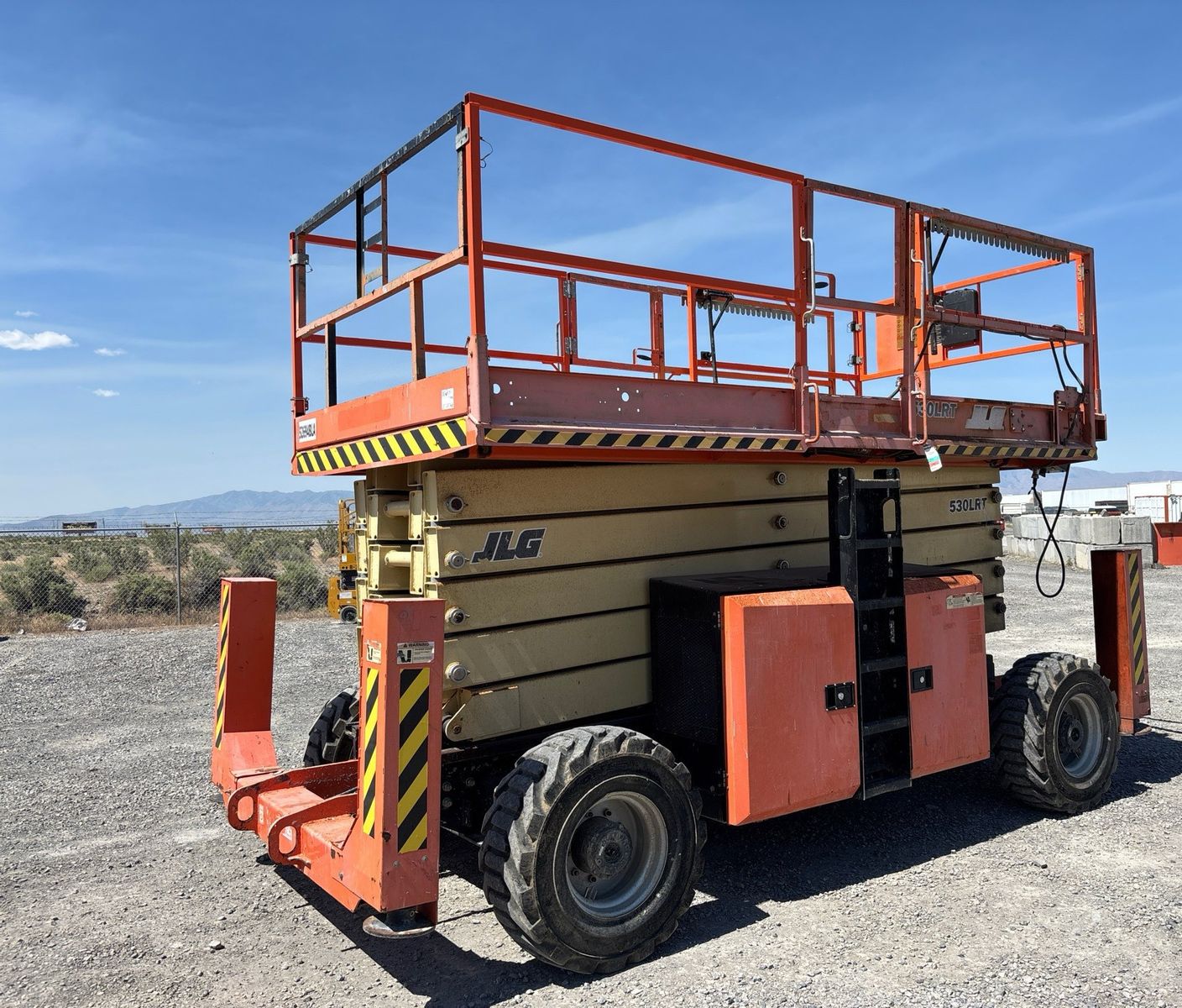 2017 JLG 530LRT 4X4 Diesel Scissor Lift 