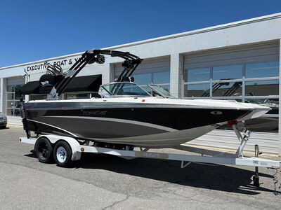 2014 24' MB Sports F-24 Tomcat Bowrider