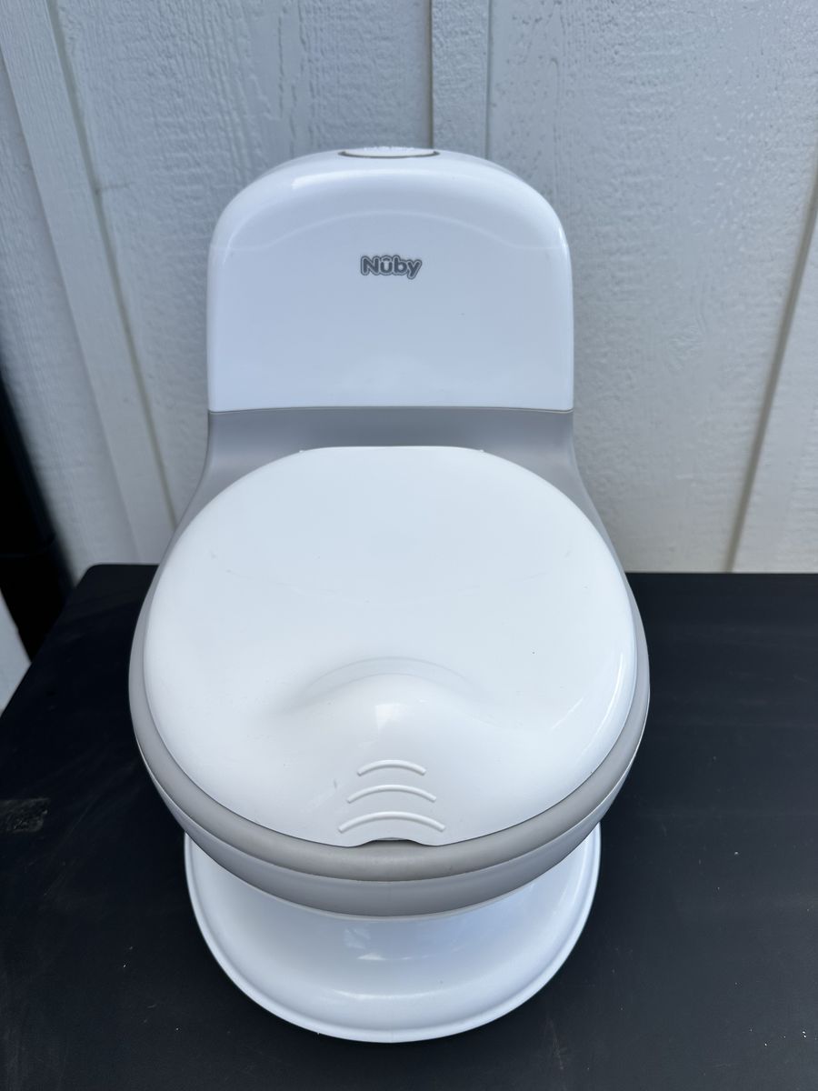 Nuby Potty Training Toilet