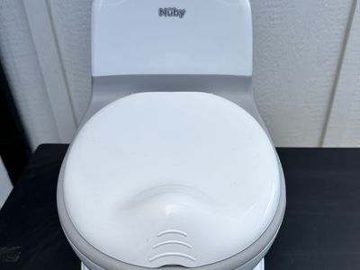 Nuby Potty Training Toilet