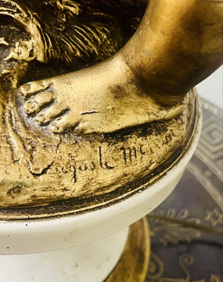 Main image 7