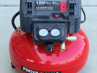 Porter-Cable 6-Gallon 150 PSI Pancake Air Compressor – Excellent Working Condition