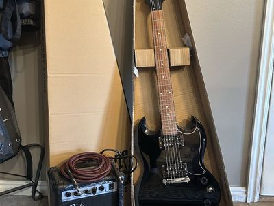 Epiphone SG Special Electric Guitar with Rogue G10 Practice Amp - Black, Excellent Condition