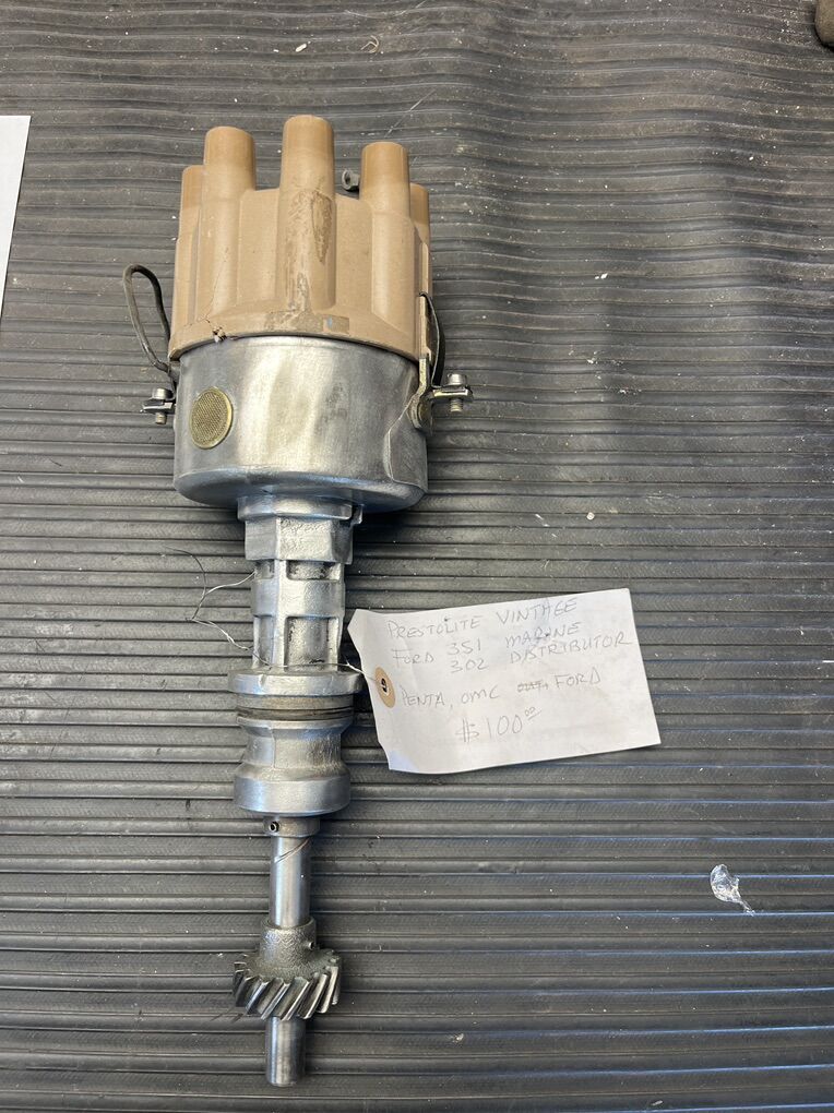 Vintage Ford Prestolite 351-302 Marine Distributor