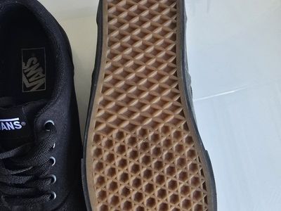 Vans Era Black Canvas Skate Shoes - Men's 10.5