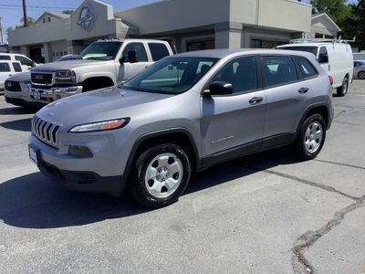 2017 Jeep Cherokee Sport