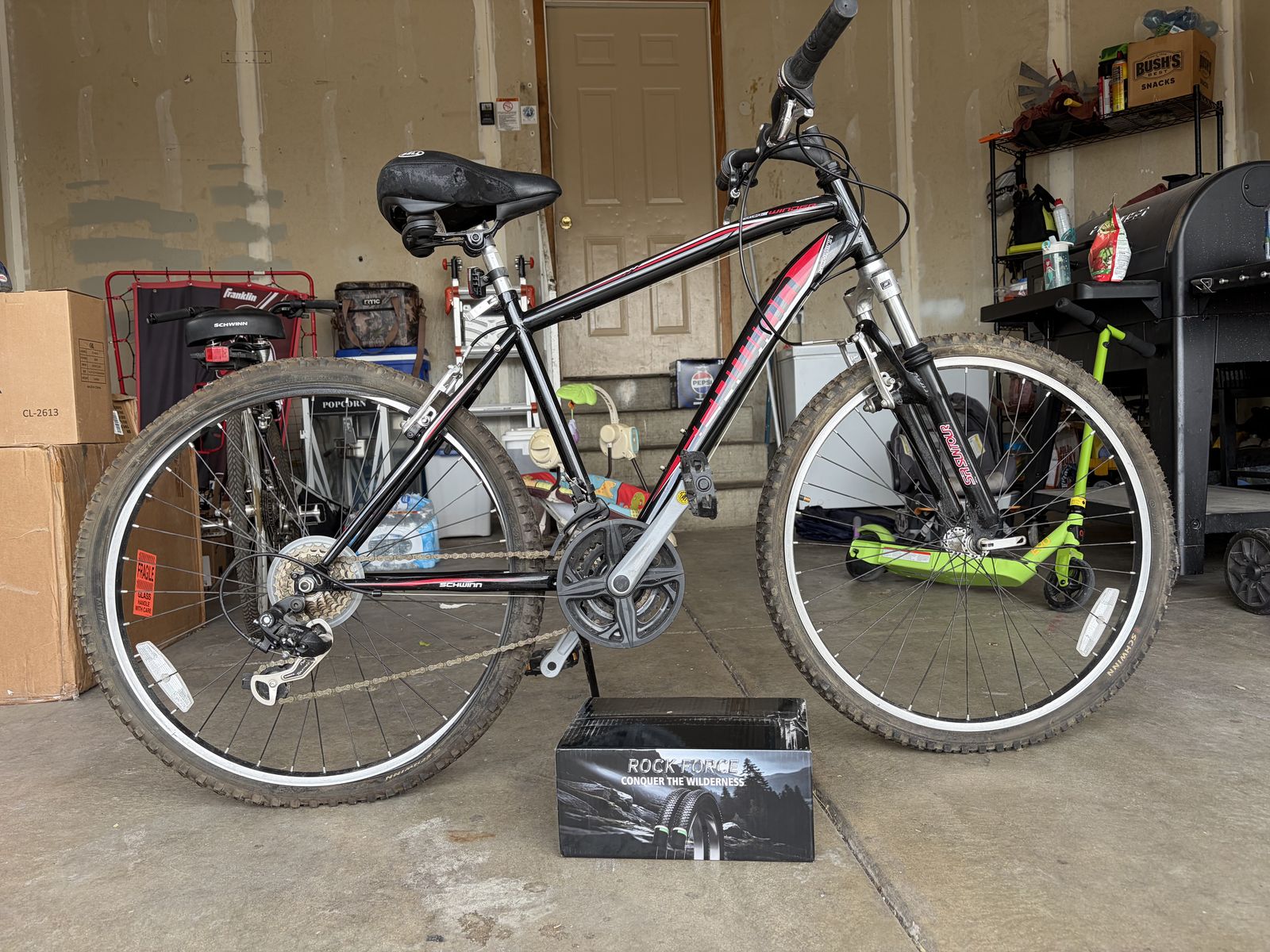 Pair of Schwinn Sidewinder 26" Mountain Bike & Transit Hybrid Bike with New Tires