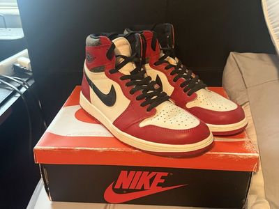 Nike Air Jordan 1 Retro High OG Lost and Found Chicago Size 11