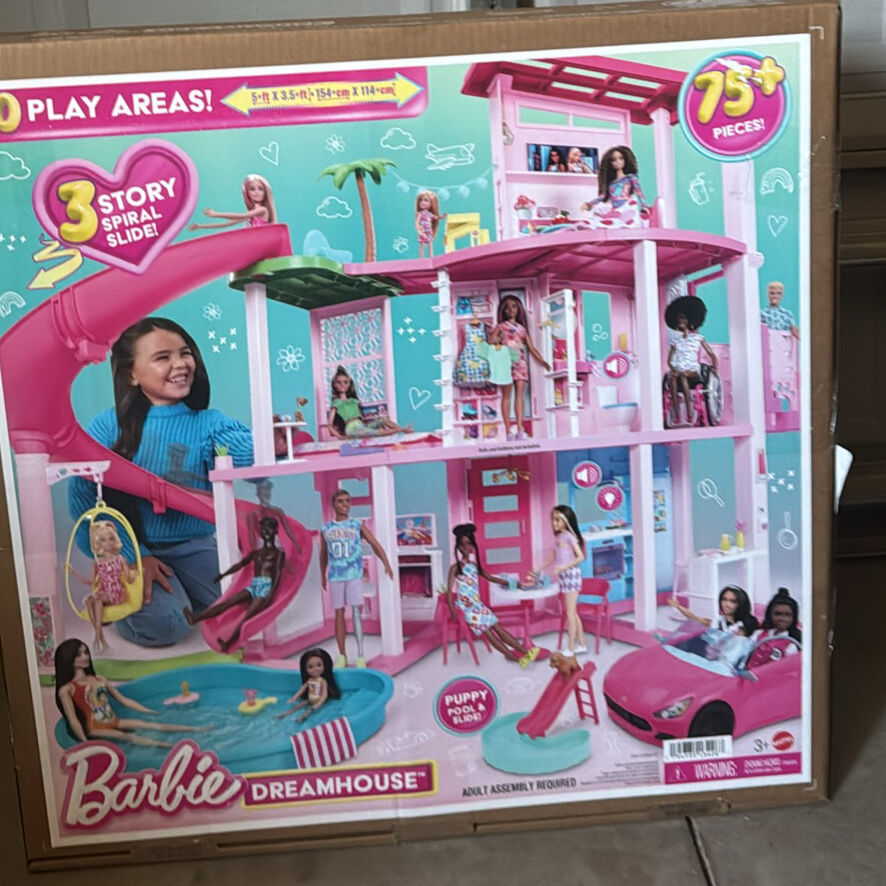 New Barbie Dreamhouse