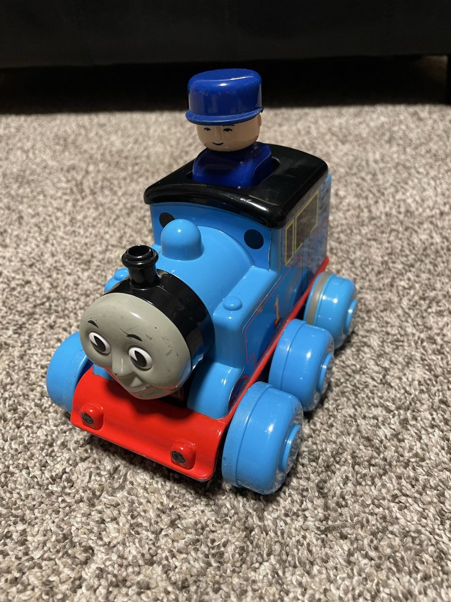 Main image 6