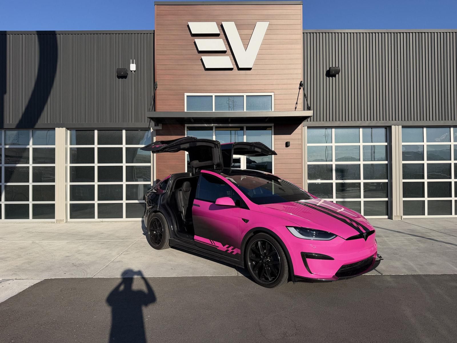 2025 Tesla Model X Base