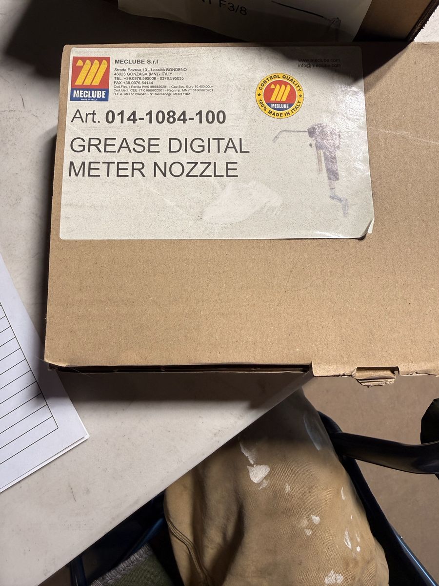 Digital Grease NozzLe