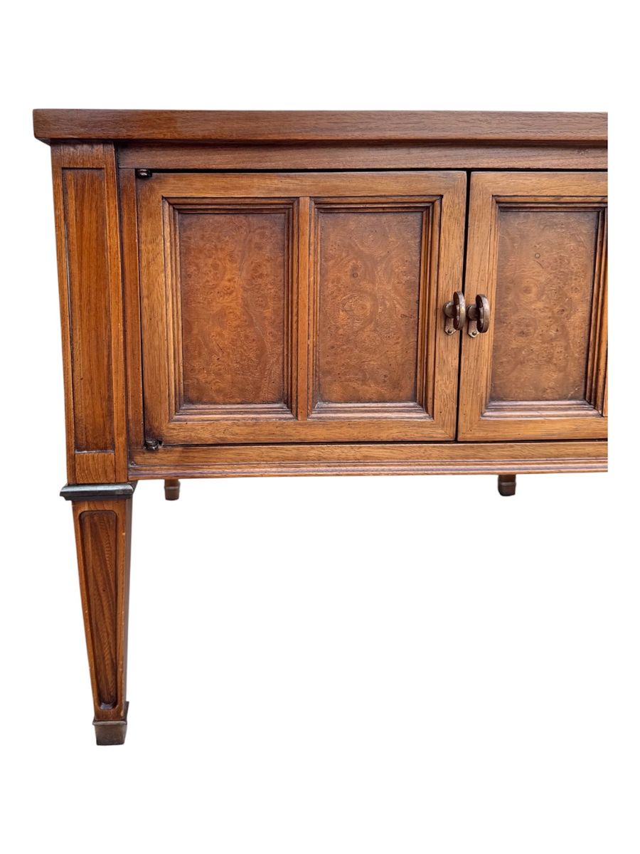 Main image 6
