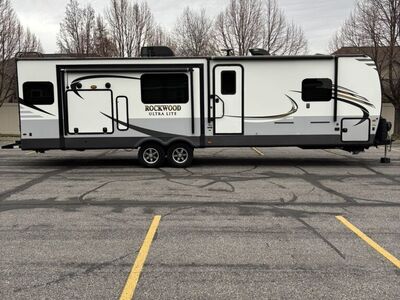 2020 Forest River Rockwood Ultra Lite