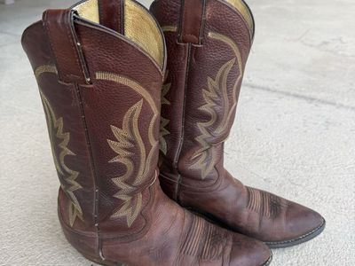 Justin cowboy boots