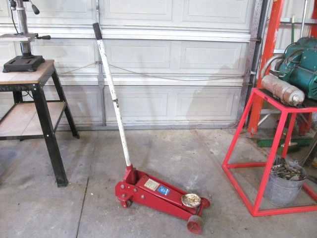 Floor jack 2 ton