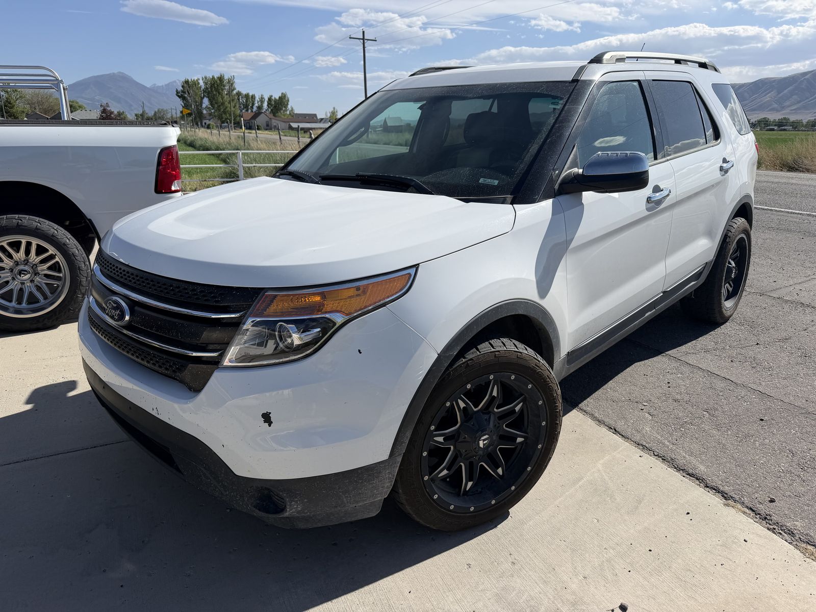 2013 Ford Explorer Base