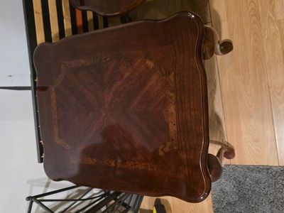 Cherry hard Wood coffee table and lamp set