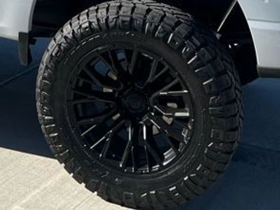 20 Inch Fuel Wheel W/35X12.5 Nitto Ridge Grappler