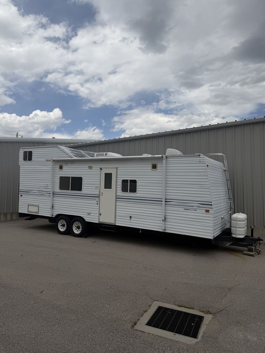 2001 Fleetwood RV Toy Hauler Travel Trailer - Great Condition, Ready for Adventure!