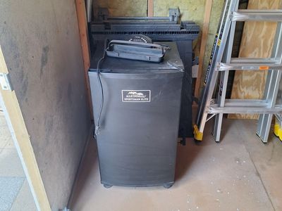 Masterbuilt Sportsman Elite Smoker