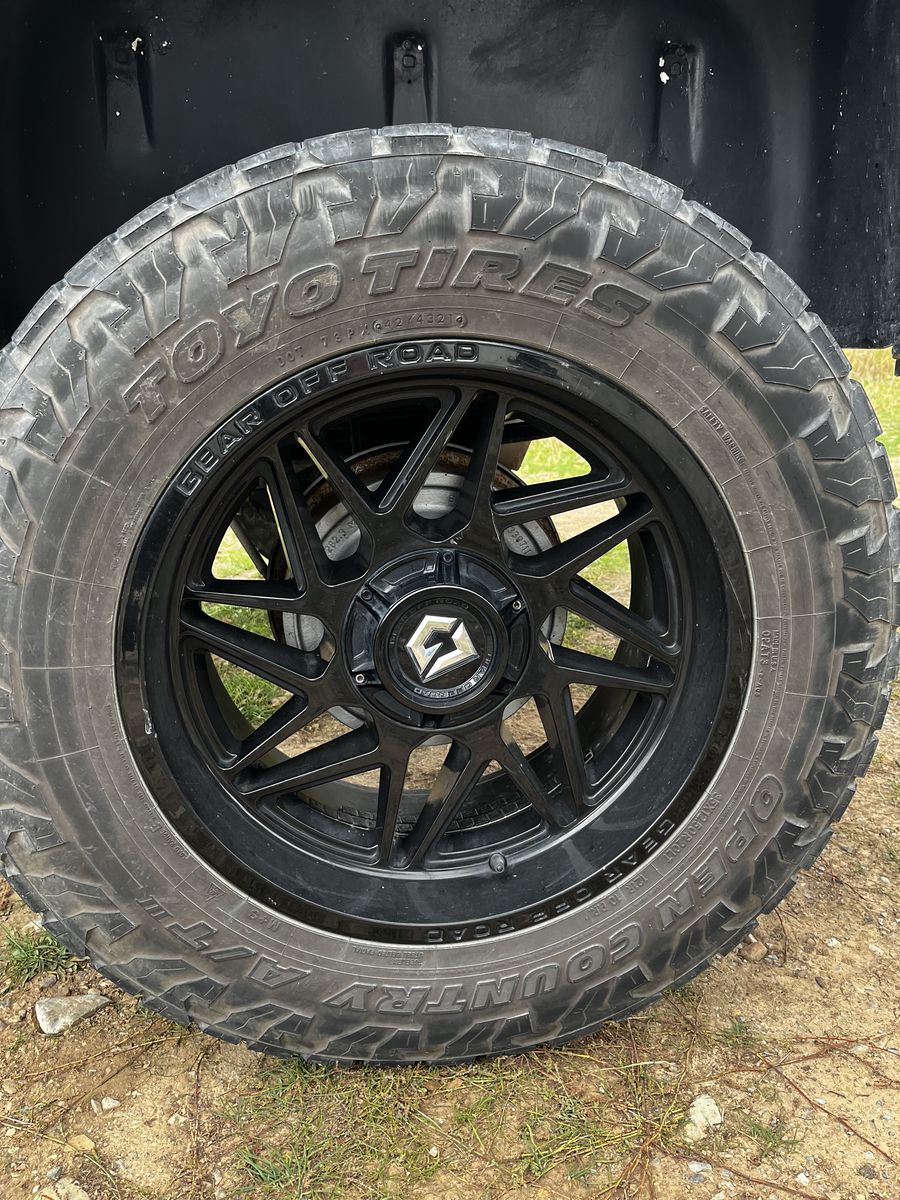 Main image 5