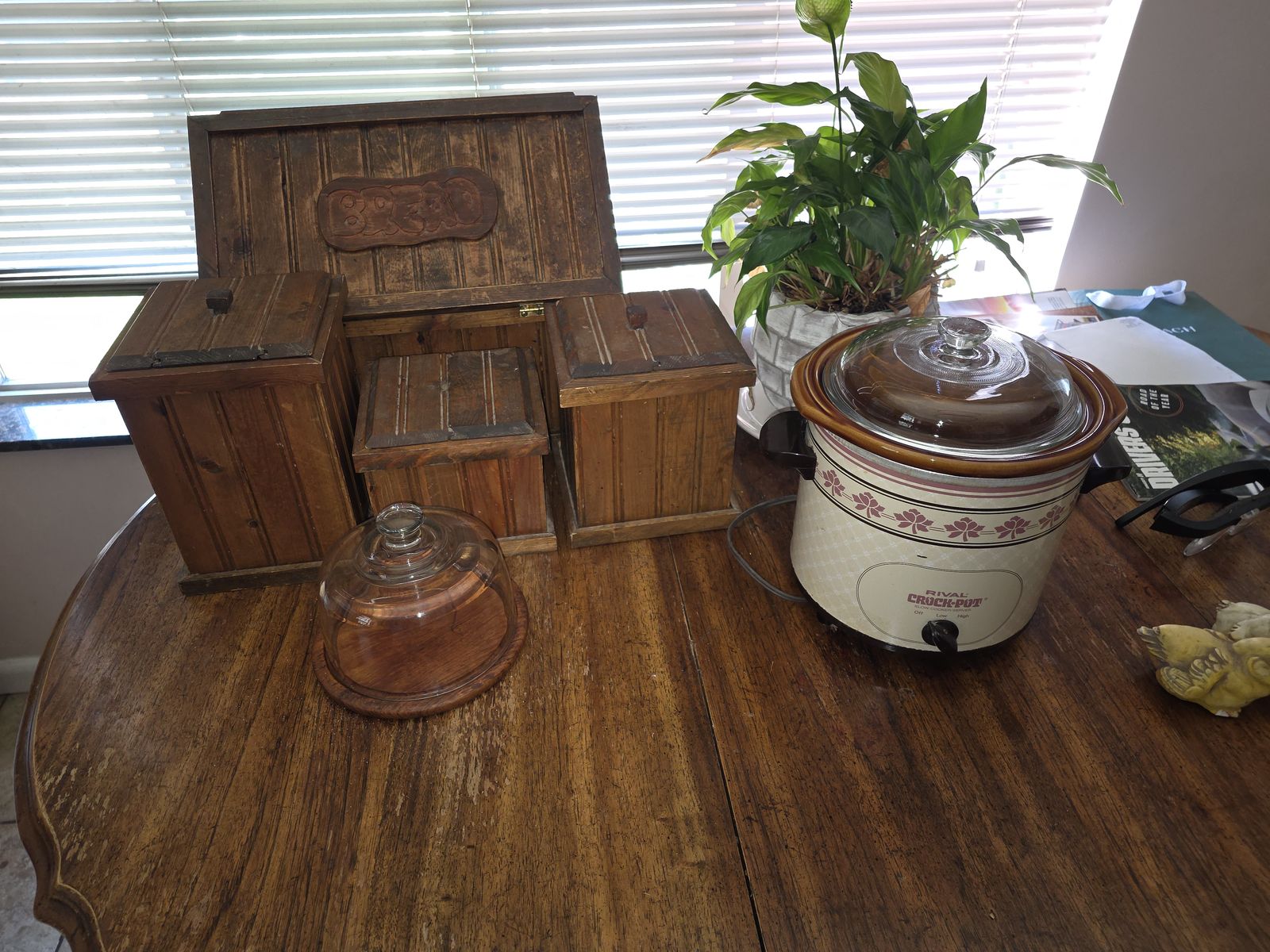Vintage kitchen set