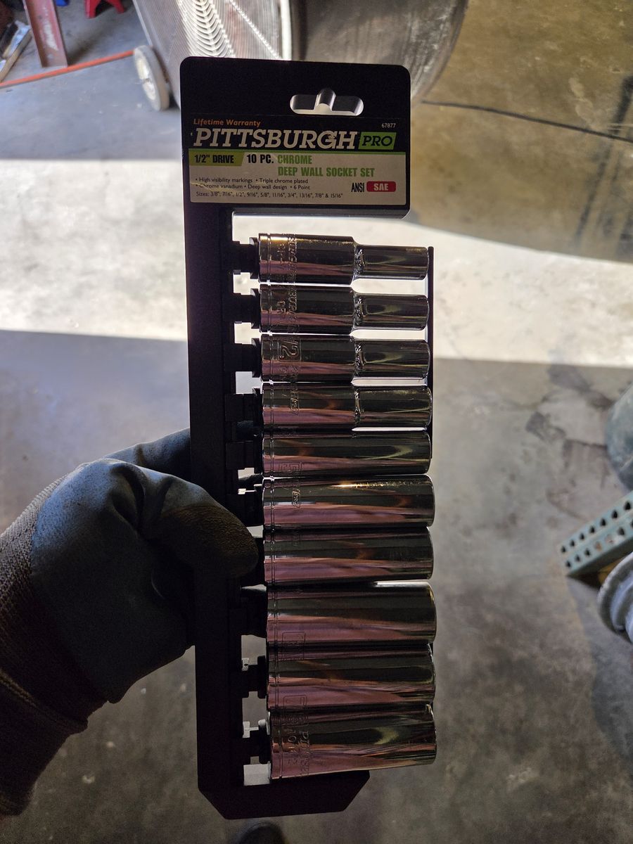 Socket set