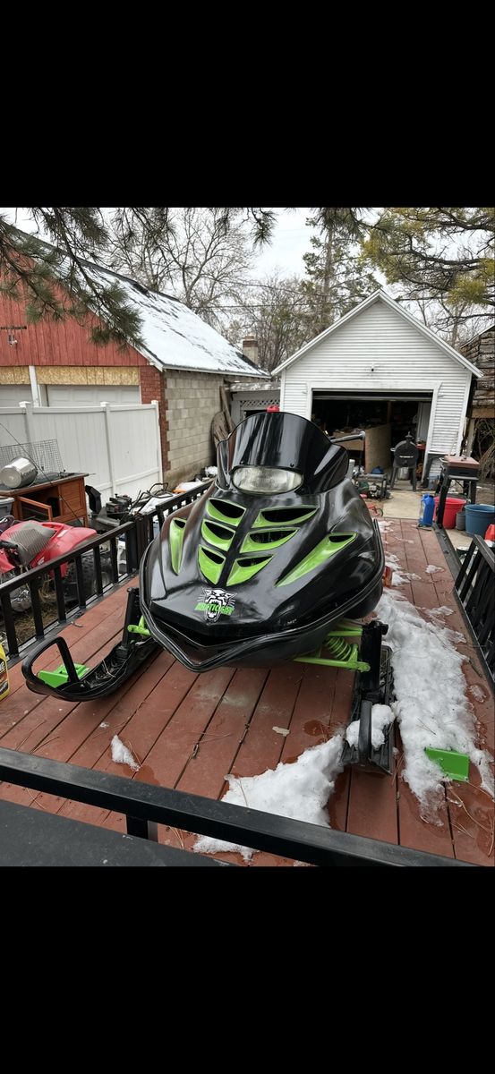 Arctic Cat ZRT600 2 Machines