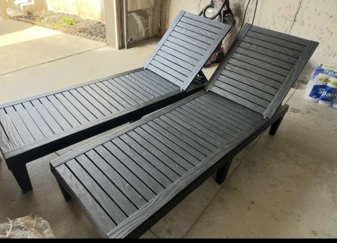 New Set of 2 Outdoor Gray Patio Chaise Lounge Chairs, Weather-Resistant