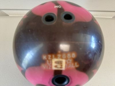 12 LBS Brunswick Viz-A-Ball Pink Flame Bowling Ball