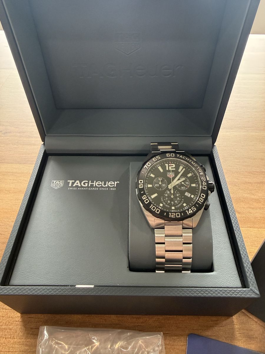 Tag Heuer Formula 1 Chronograph - Black