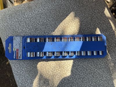 Kobalt 3/8-in Drive 11-Piece 12-Point Deep Socket Set