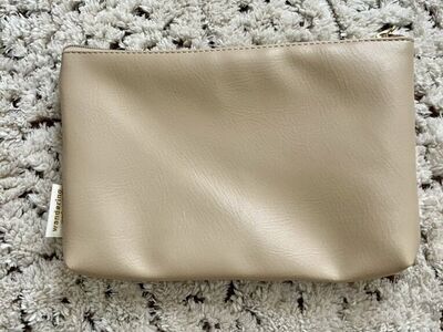 Zip-Up Makeup Bag