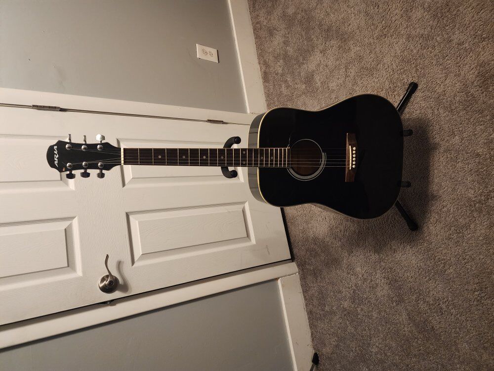 ARIA acoustic guitar