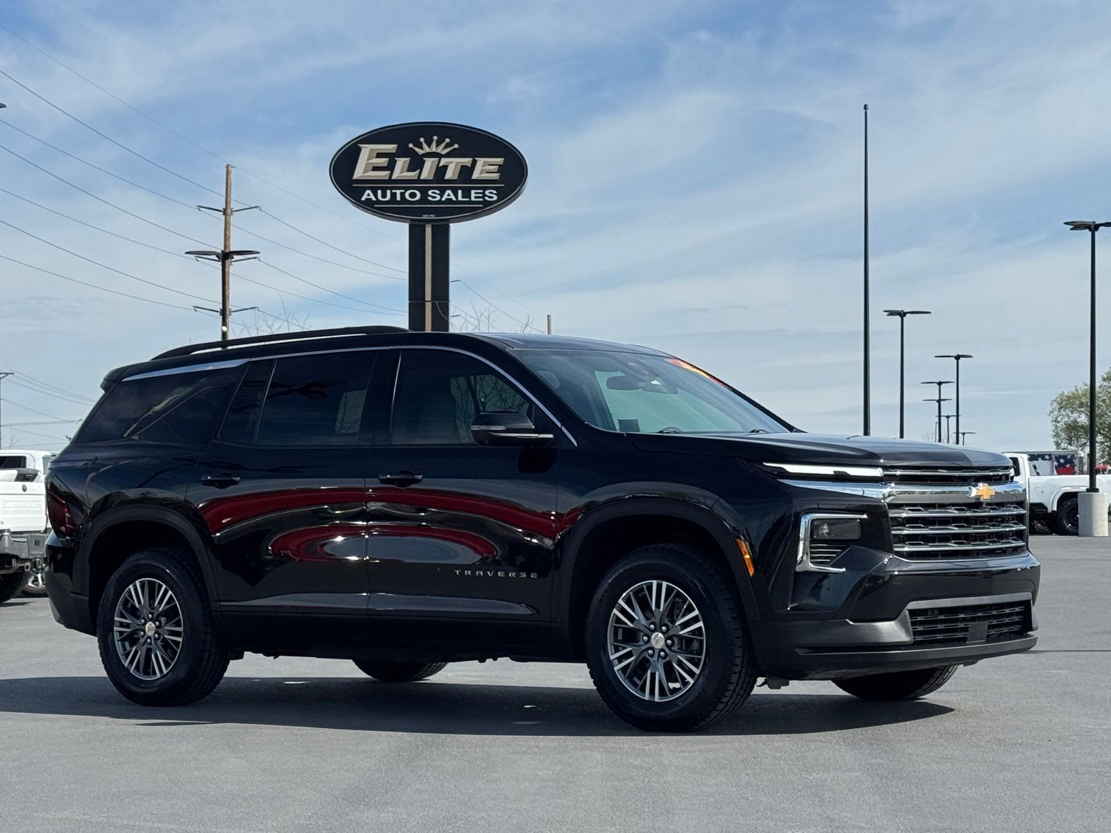 2024 Chevrolet Traverse LT