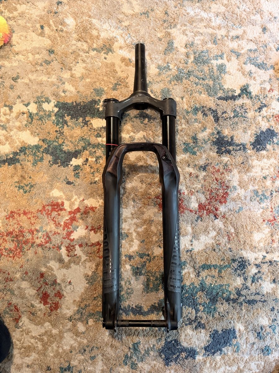 Rockshox revelation 150mm 29er fork