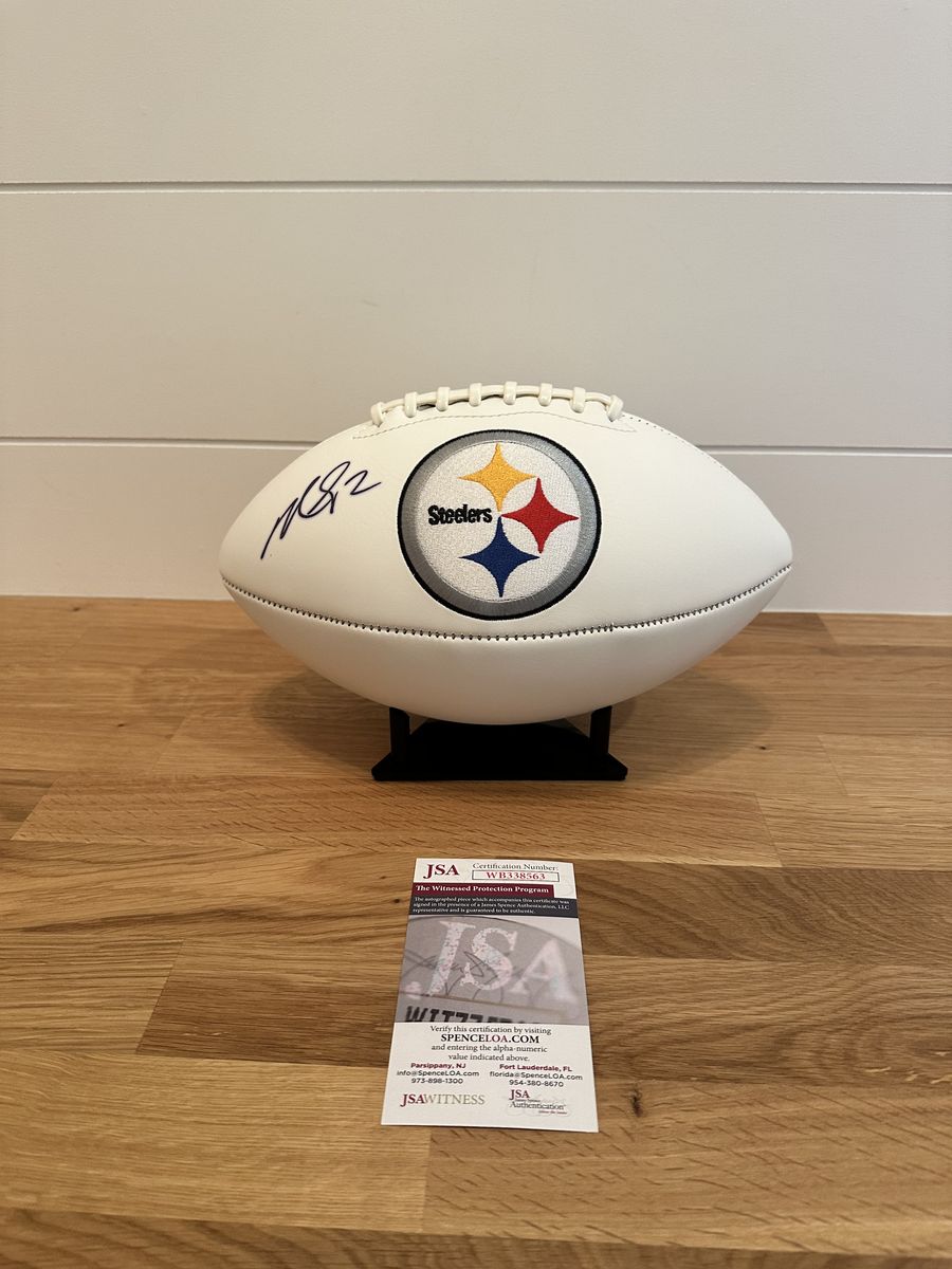 Michael Vick Signed Pittsburgh Steelers Football — JSA Witness Certified