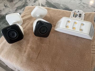 Vivint Outdoor Security Camera Pro (2-Pack) & Spotlight - Smart Home Surveillance System