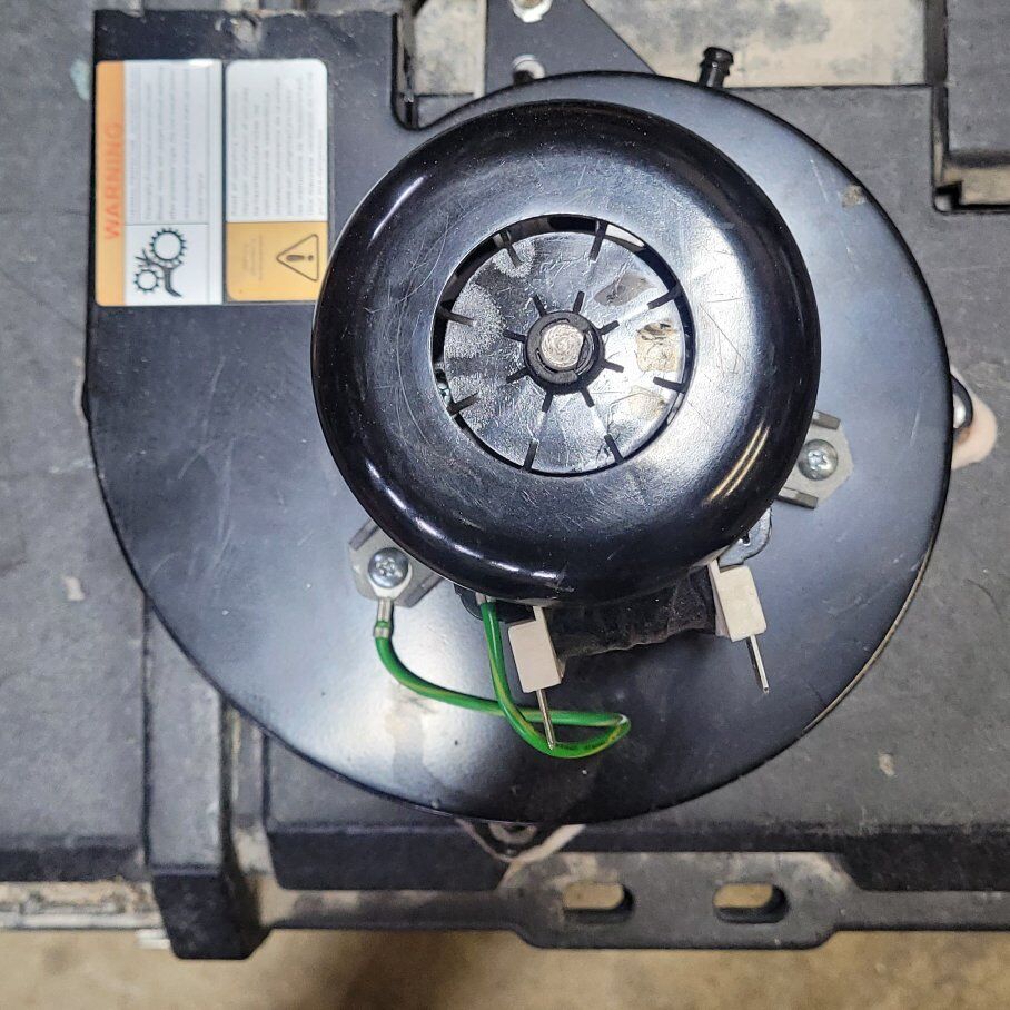 inducer motor w/squirrel cage and gasket