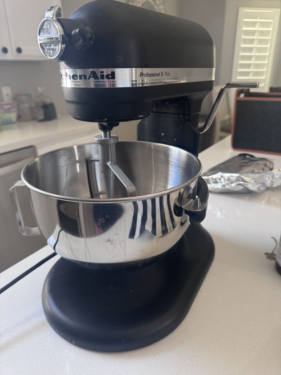 Kitchen aid professional 5 plus grade