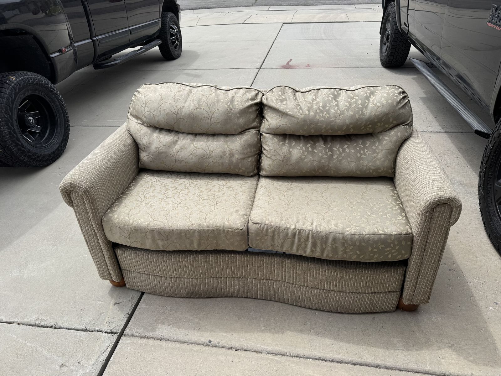 Rv sofa