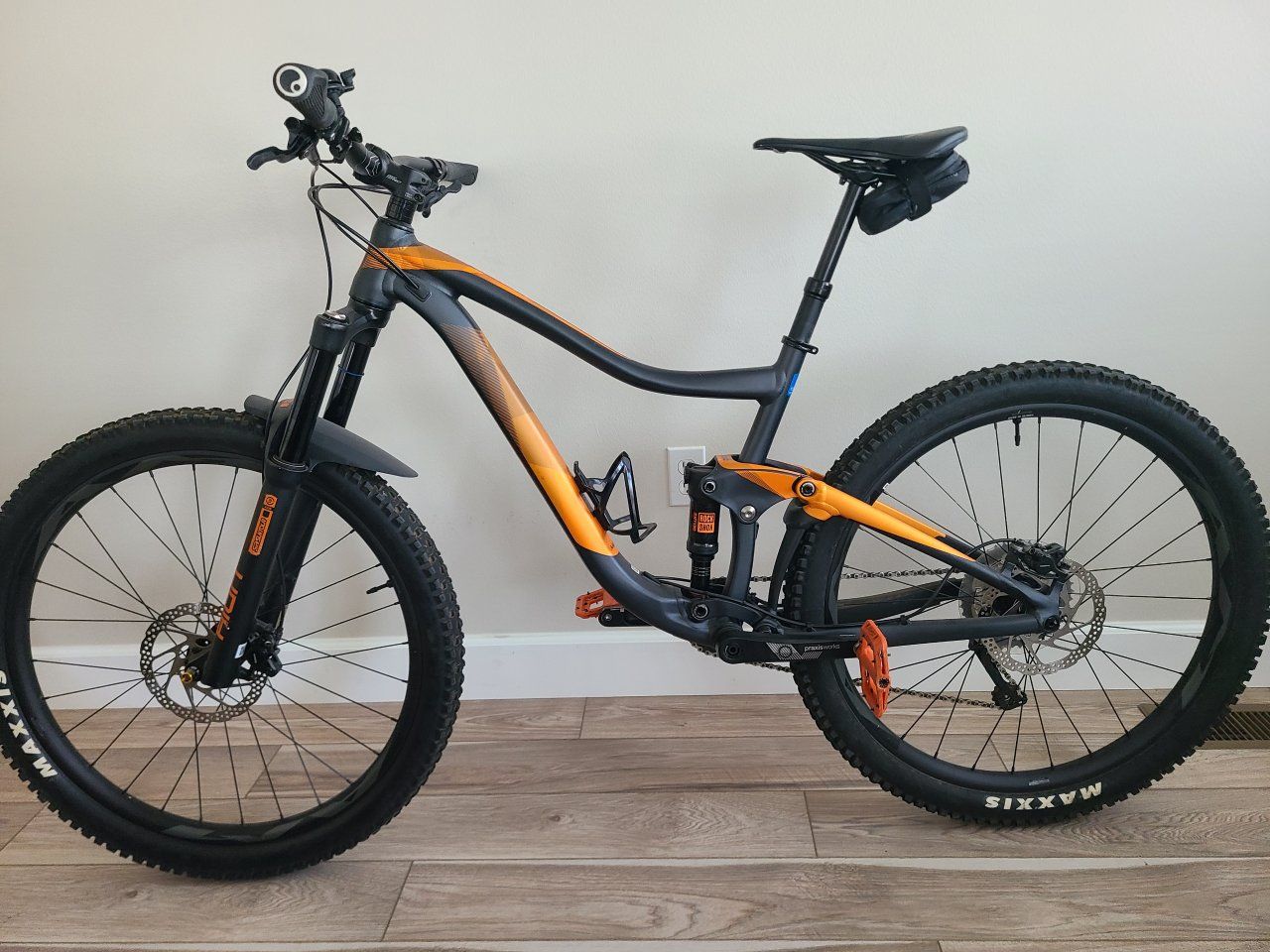 2017 Giant Trance 1 (Alloy) mountain bike