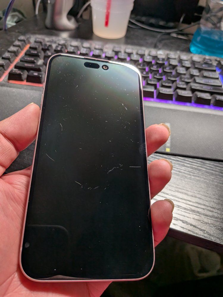 unlocked iPhone 15 plus OBO